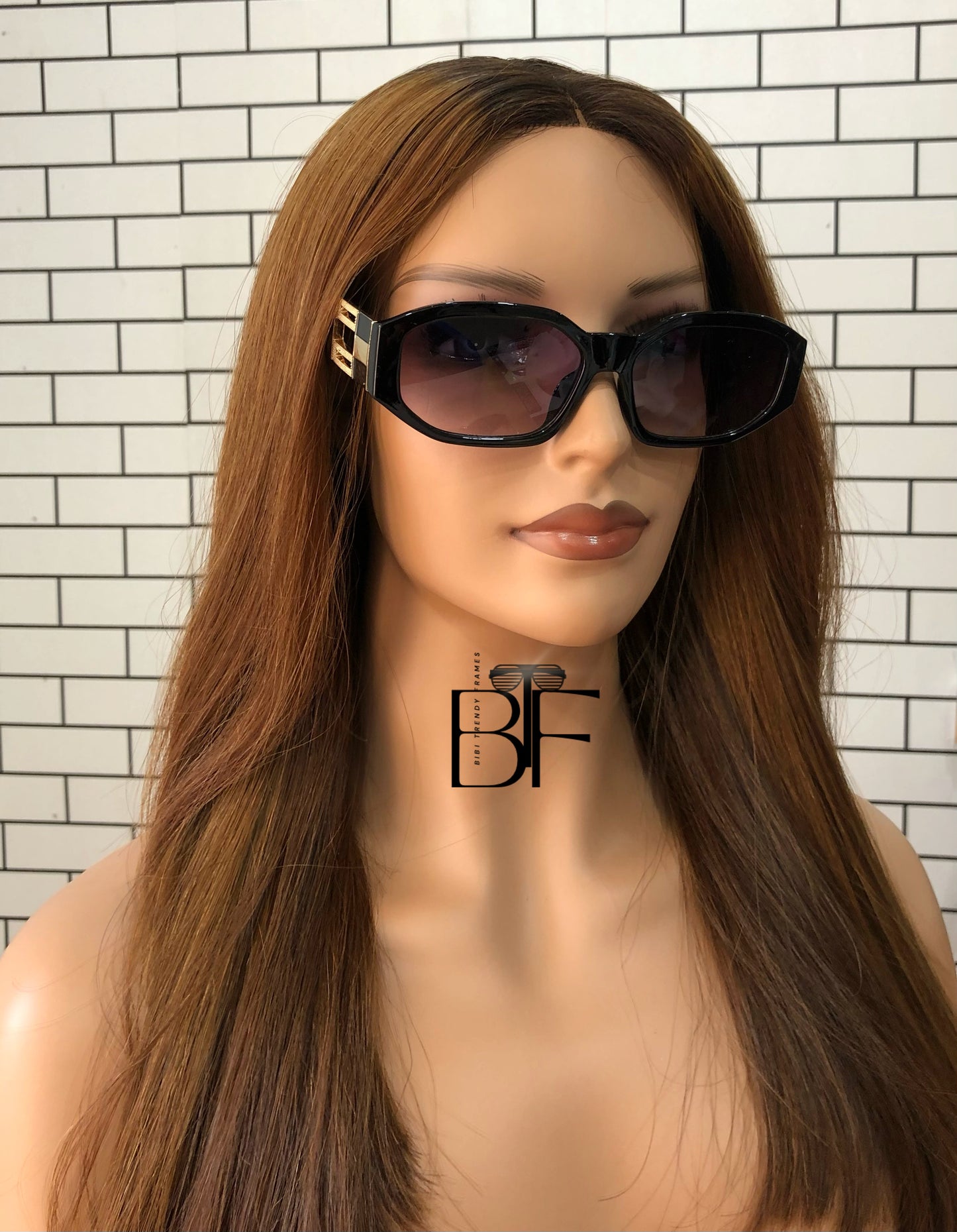 BTF-0105: 90s Stylish Unisex Square Frame Luxury Sunglasses.
