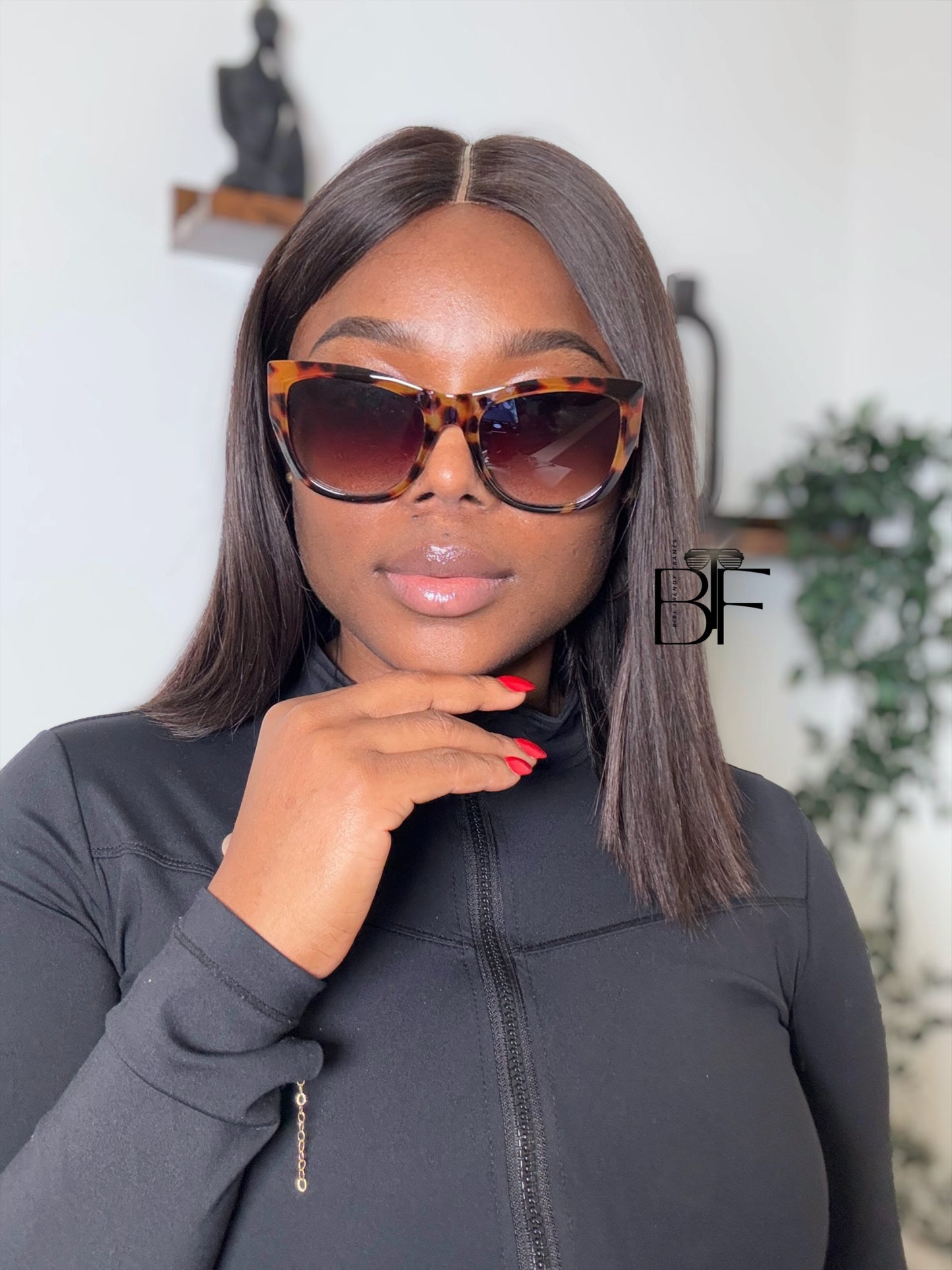 BTF-0149: Butterfly Cat Eye Full-Frame Women Oversided Sunglasses Tinted UV400 Lens Classy