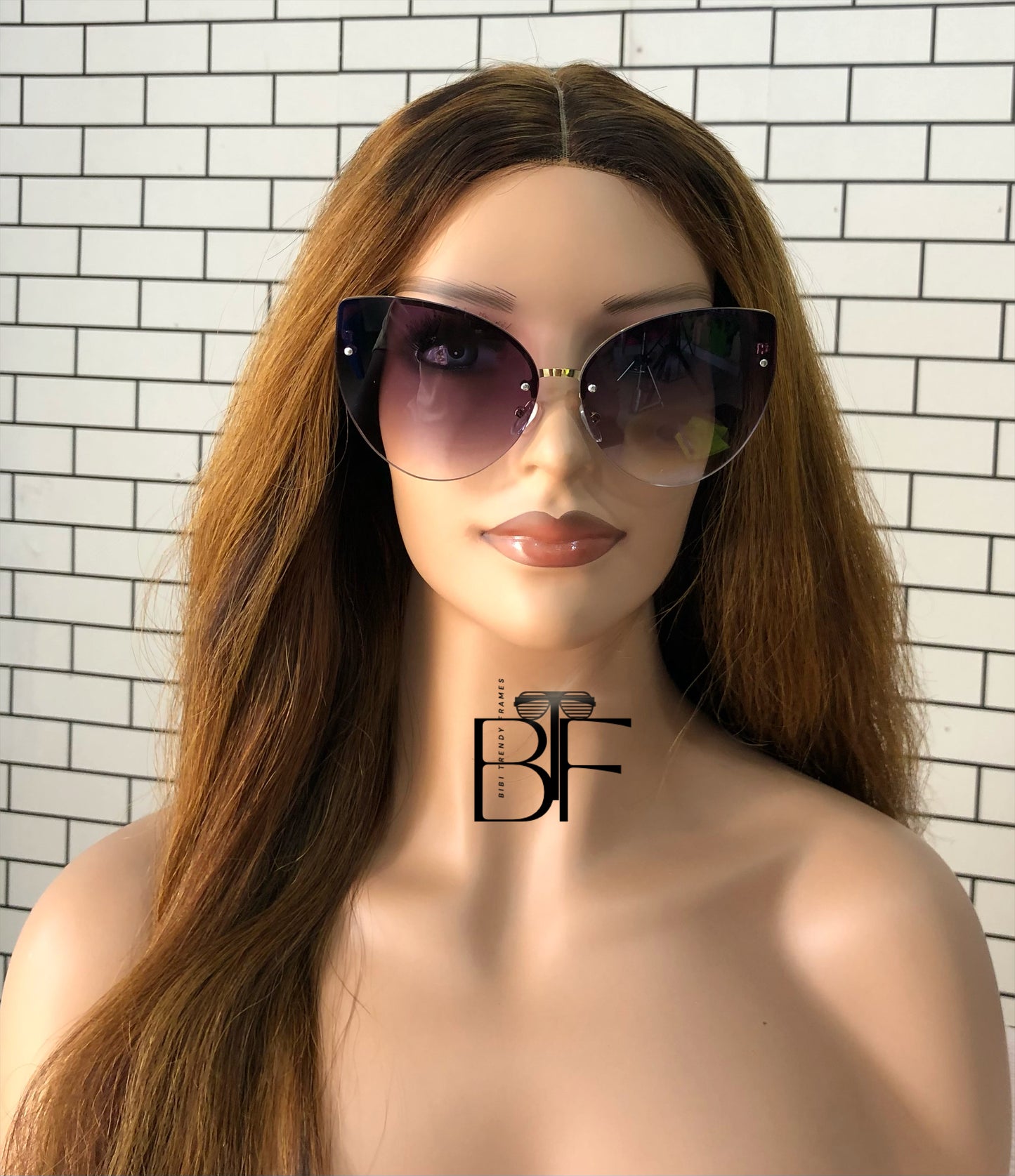 BTF-0128: Oversized Butterfly Cat-Eye Frameless Sunglasses