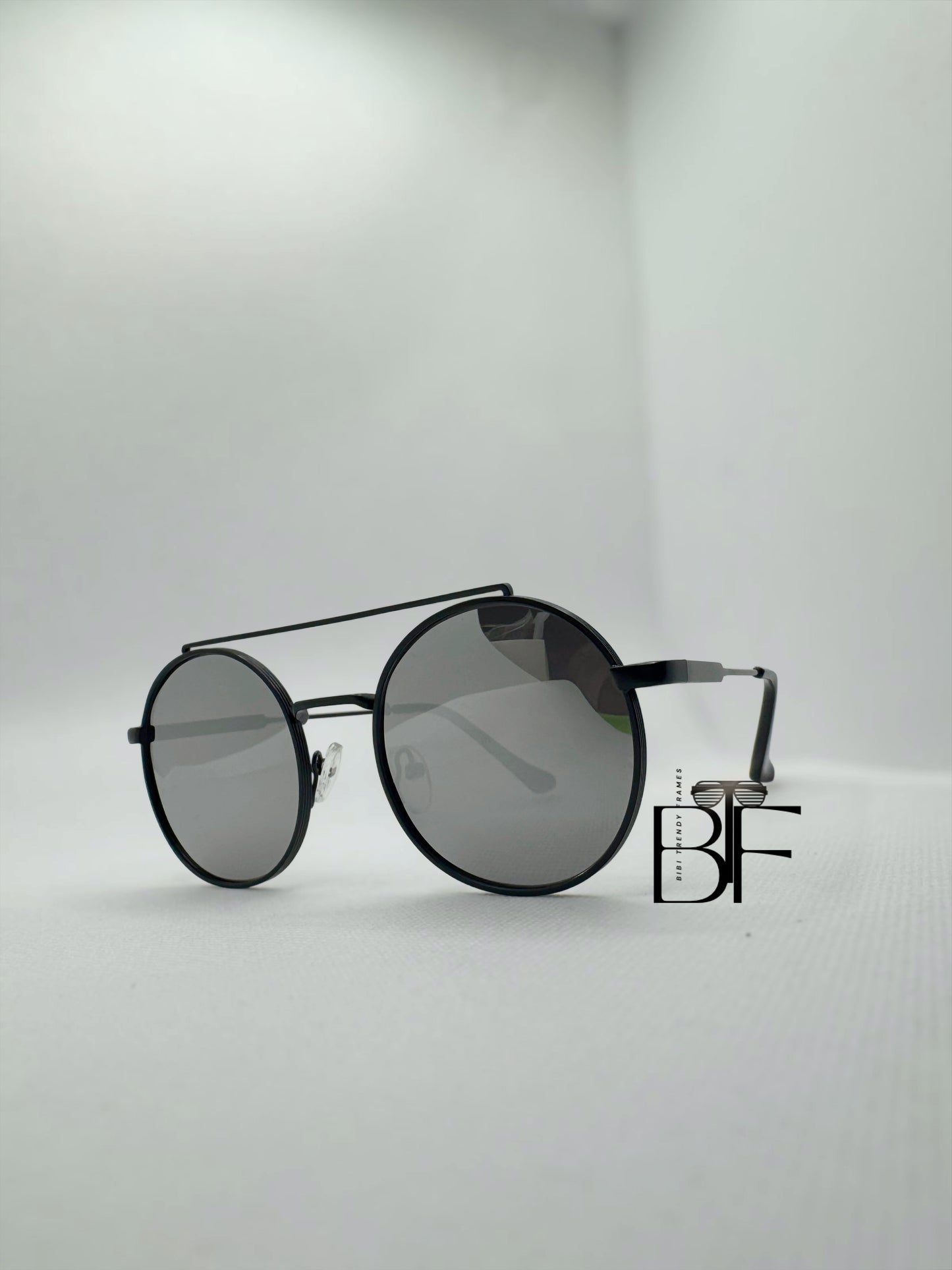 BTF-0145: Retro Round Frame 90s Unisex Sunglasses