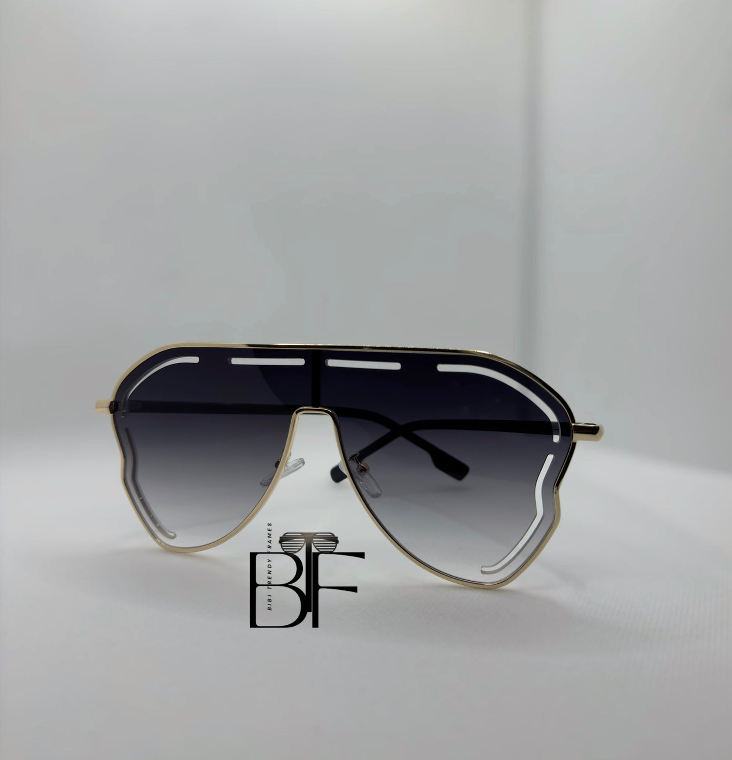 BTF-0136: Oversized Sunglasses. Frameless Retro Women Sun glasses UV400 Lens