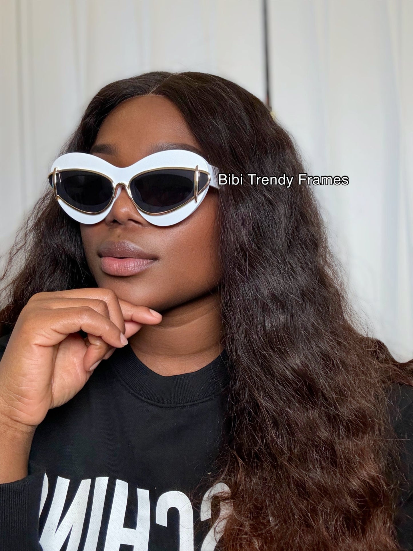 BTF-0094: Luxury Vintage Celebrity Cat-Eye Frame Sunglasses