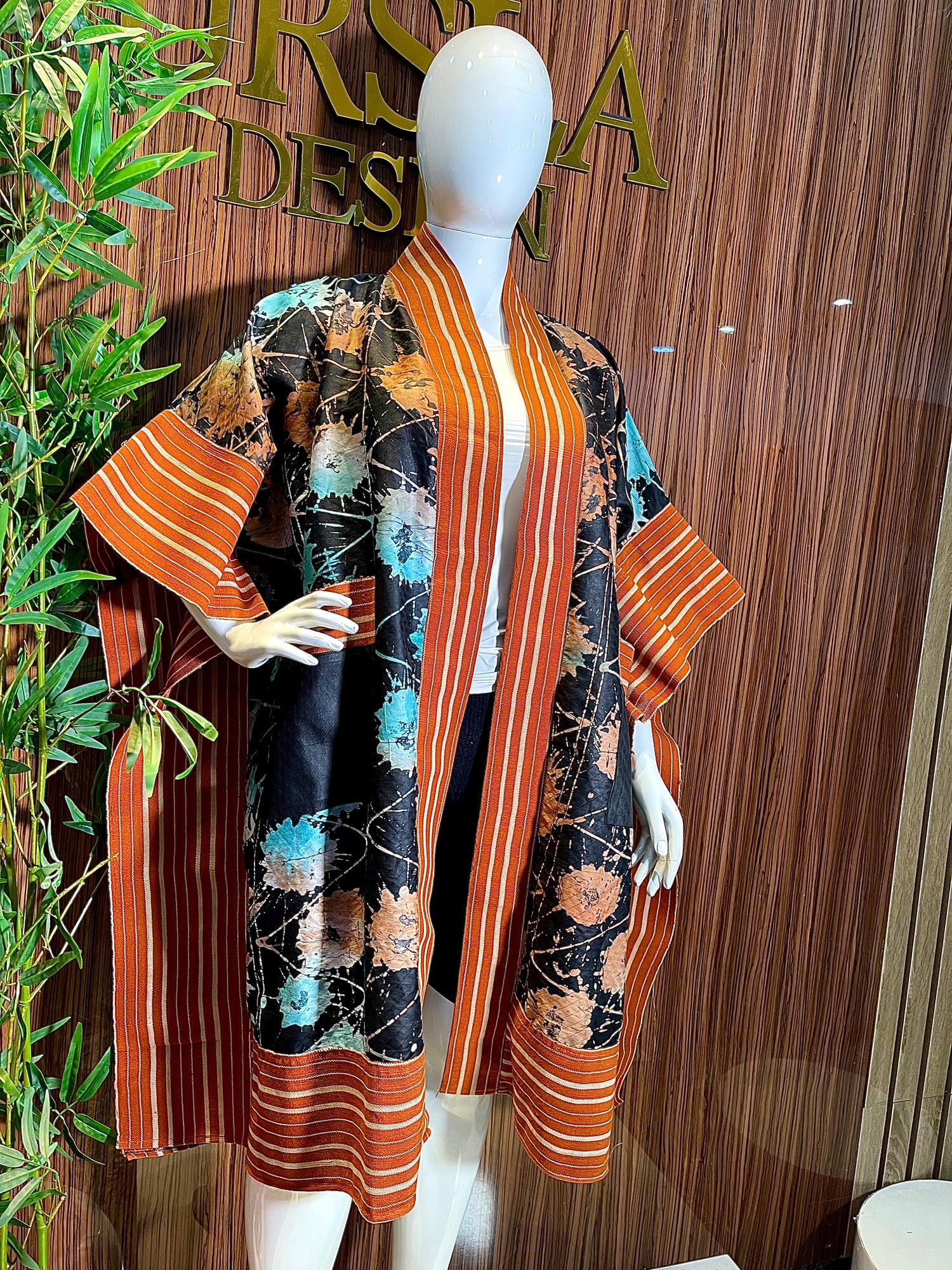 Kimonos/Capes