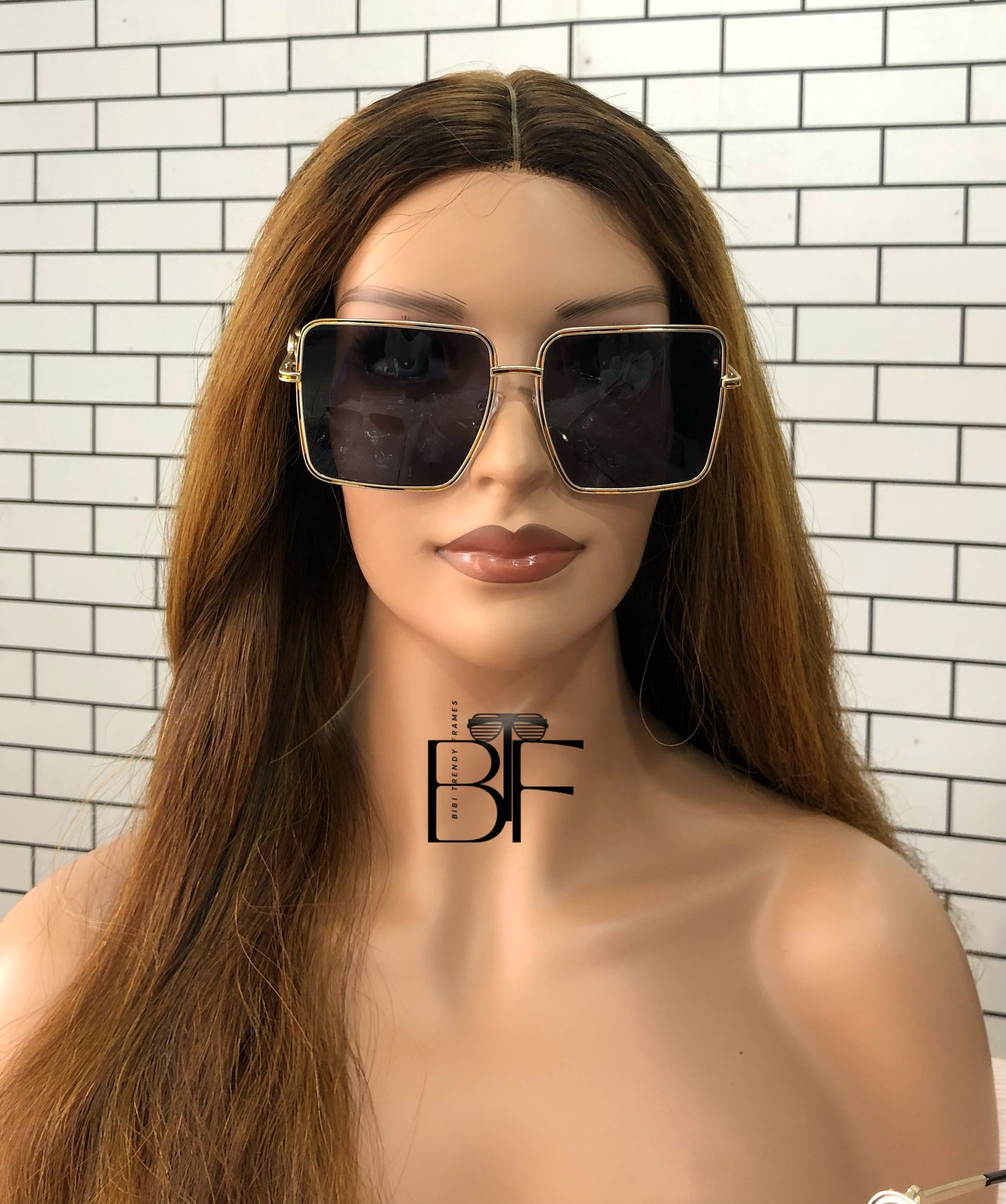 BTF-0112: Oversized Square Frame Unisex Sunglasses