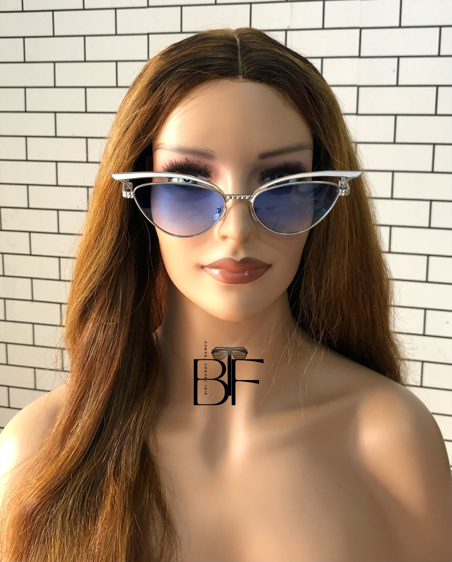 BTF-0121: Cat-Eye Small Frameless Vintage Women Sunglasses