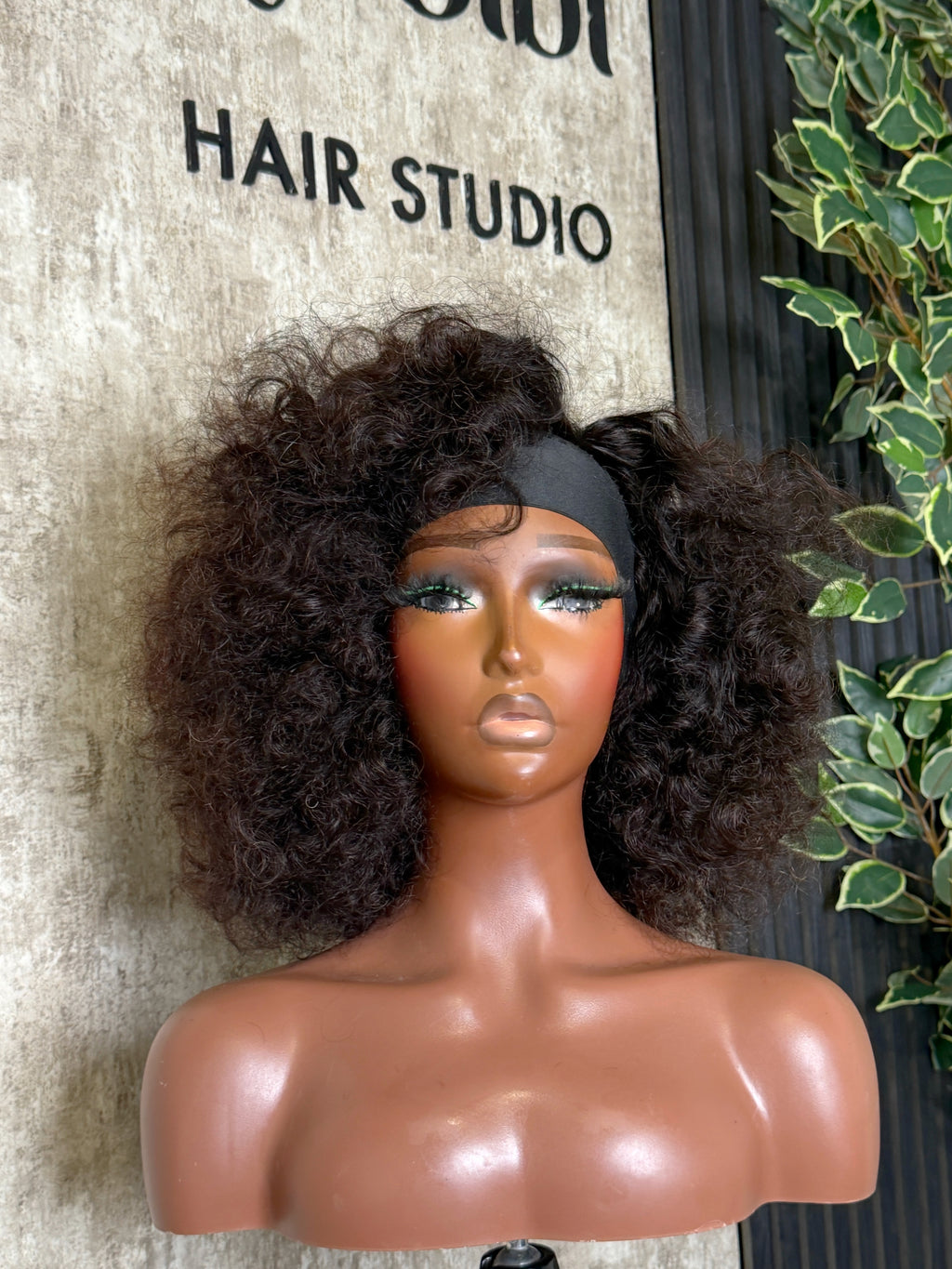 Bouncy curls headband wig