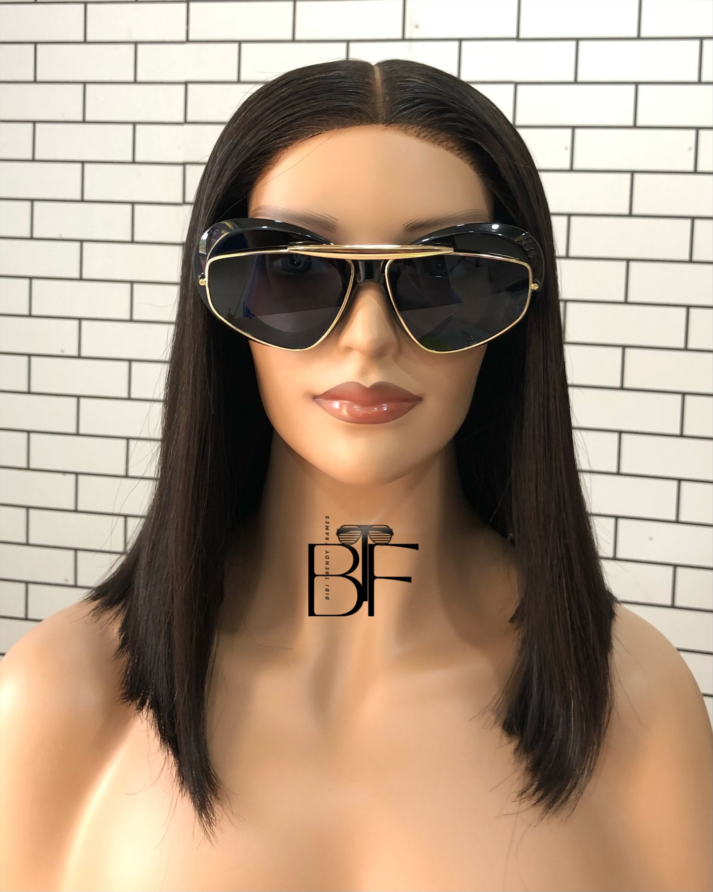 BTF-0095: Luxury Vintage Oversided Celebrity Cat-Eye Frame Sunglasses