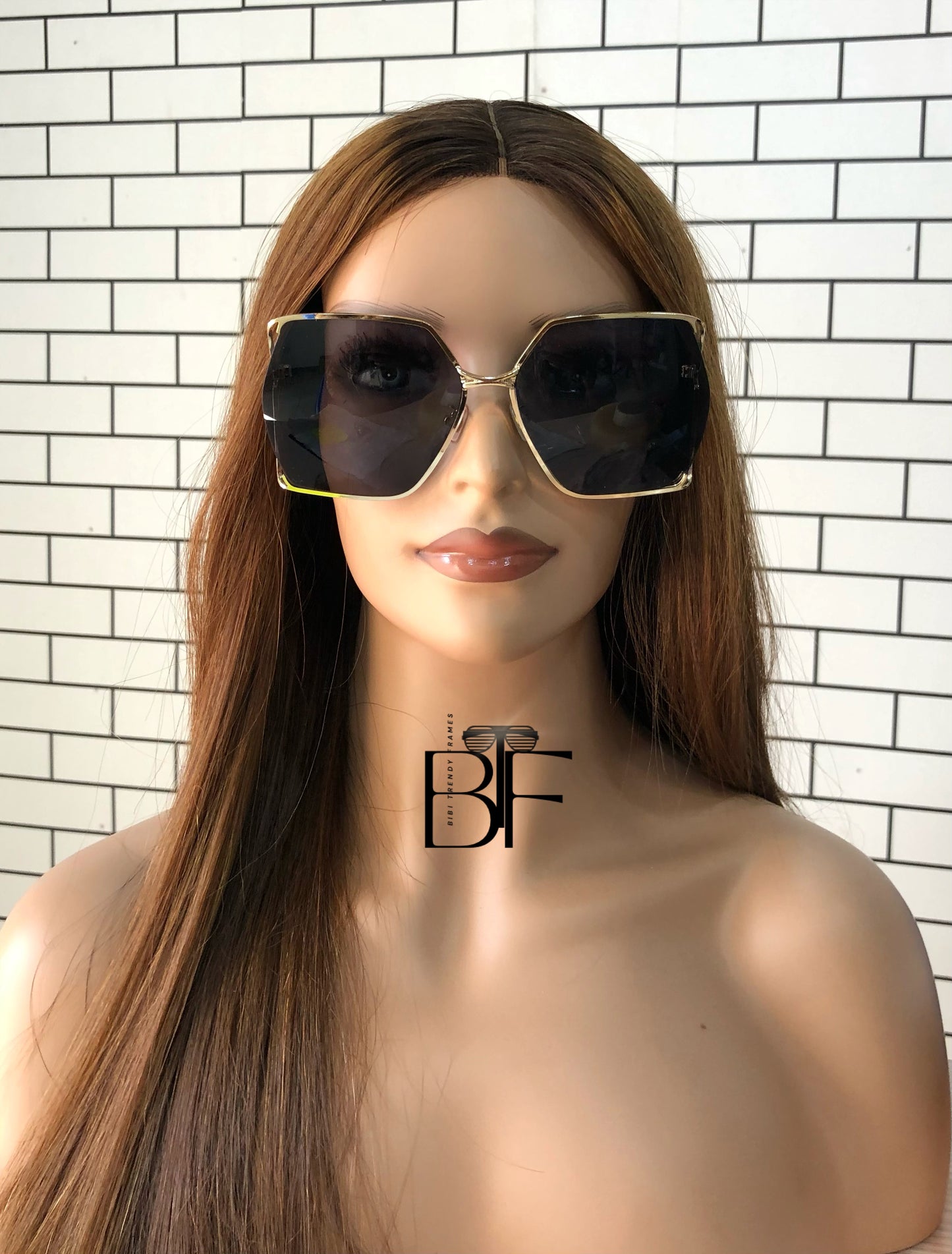 BTF-0109: Oversized Square Women Sunglasses