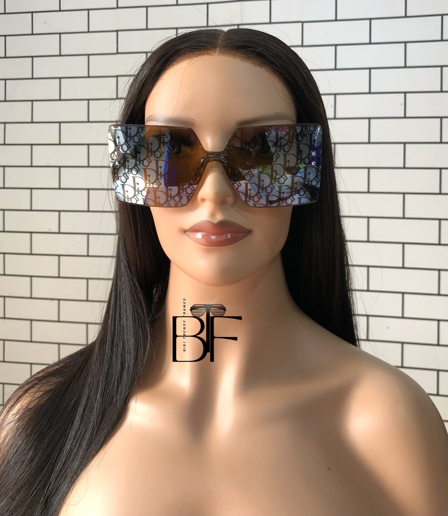 BTF-0081: Oversided stylish Designer inspired square sunglasses