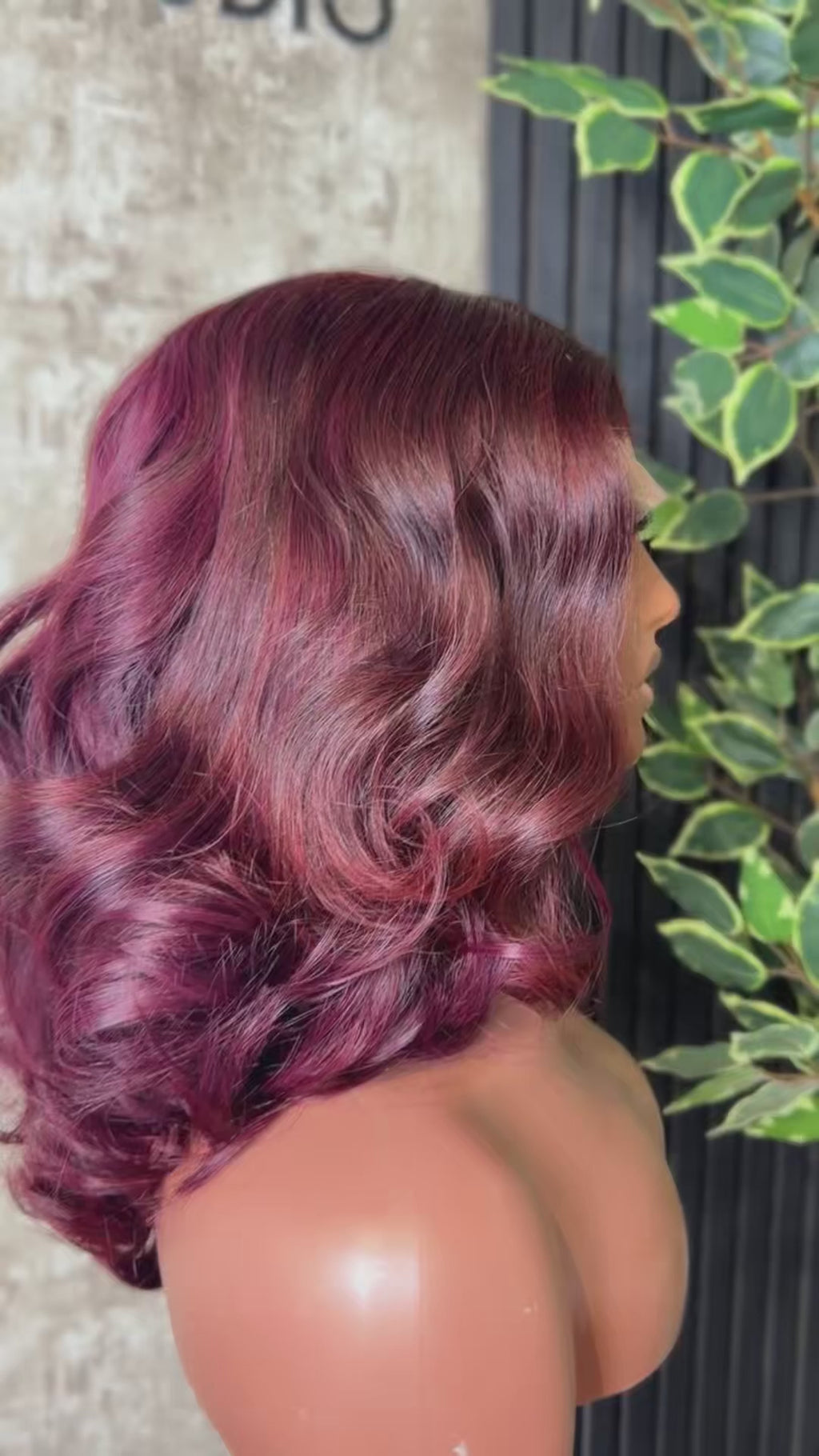 Premium bounce wig (layered 14”)